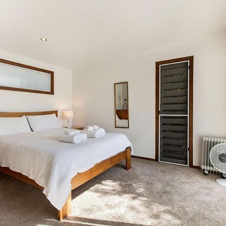 Karaka Sanctuary With Spa Pool By Waiheke Unlimited Oneroa Pokoj fotografie